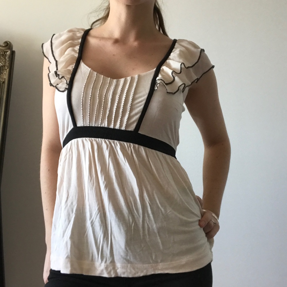 H&M Pale Pink V Neck Flowy Top